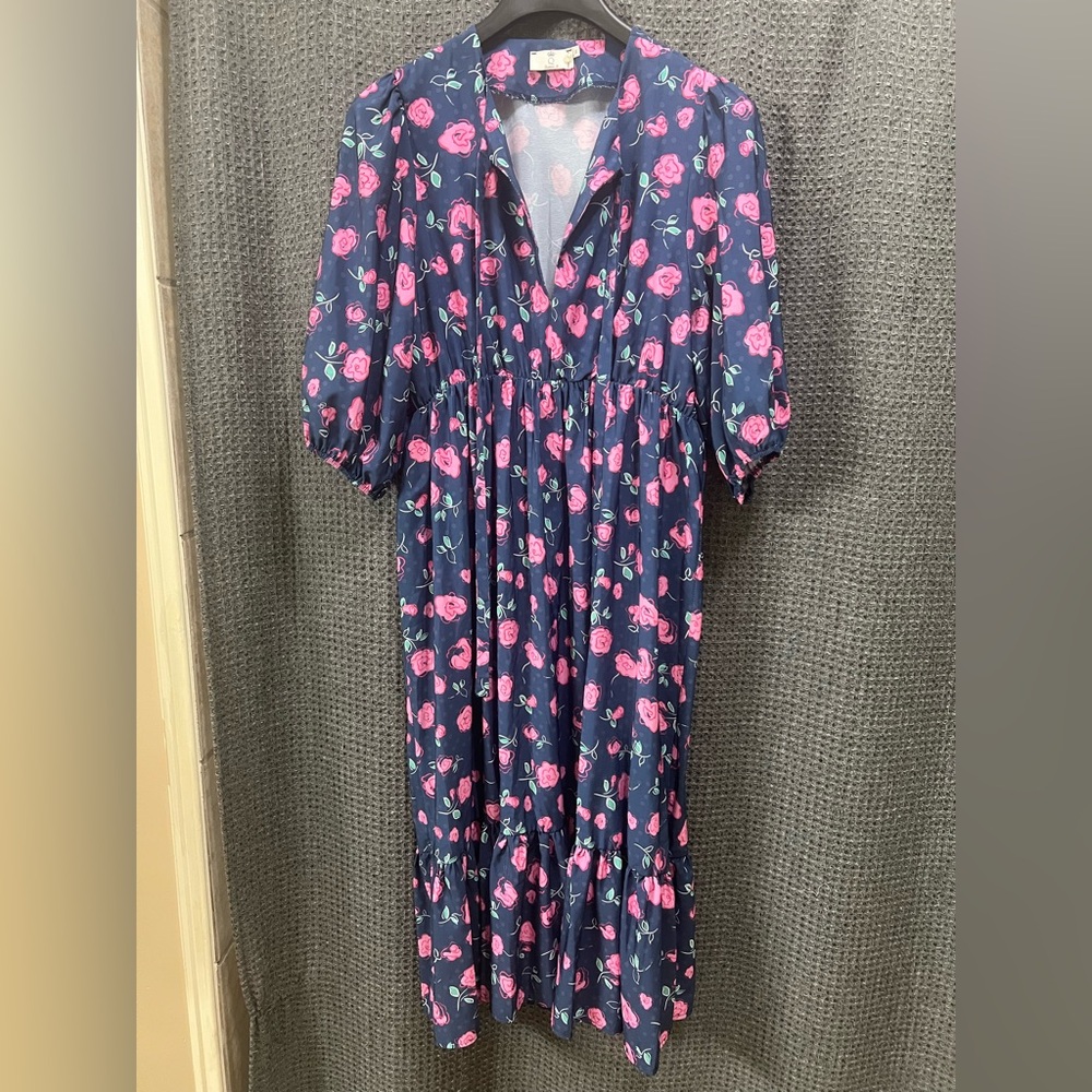 Queen Bee London Maternity tie detail midaxi dress in blue floral print Size 14